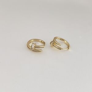 18K Gold Diamond Nail Huggie Hoop Earrings
